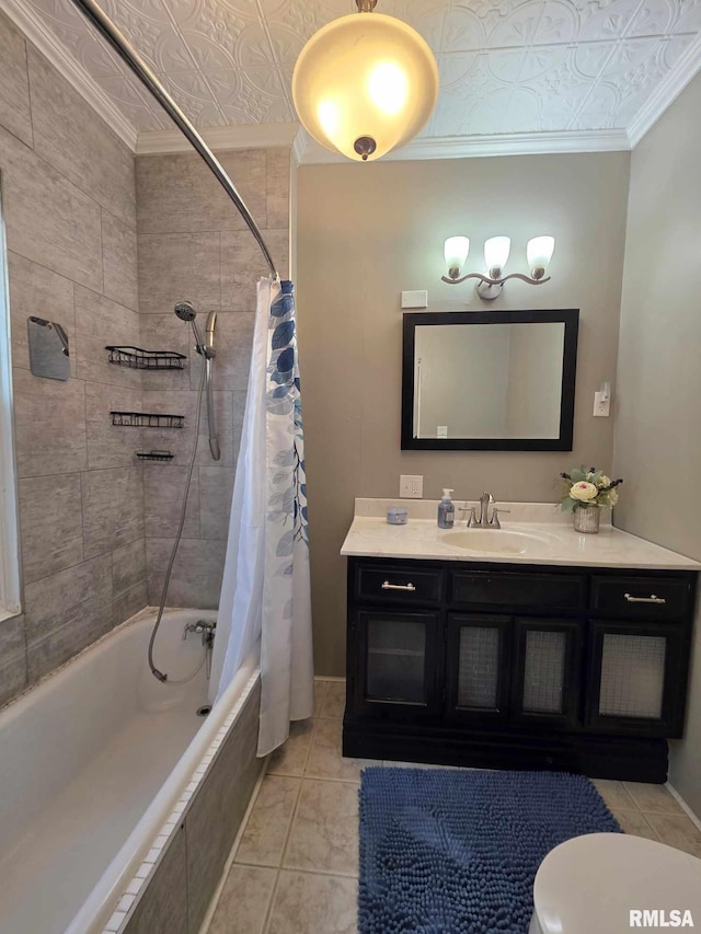 419 S 16th St, Quincy, IL 62301 - bathroom featuring vanity, tile patterned flooring, tiled shower / bath, and crown molding