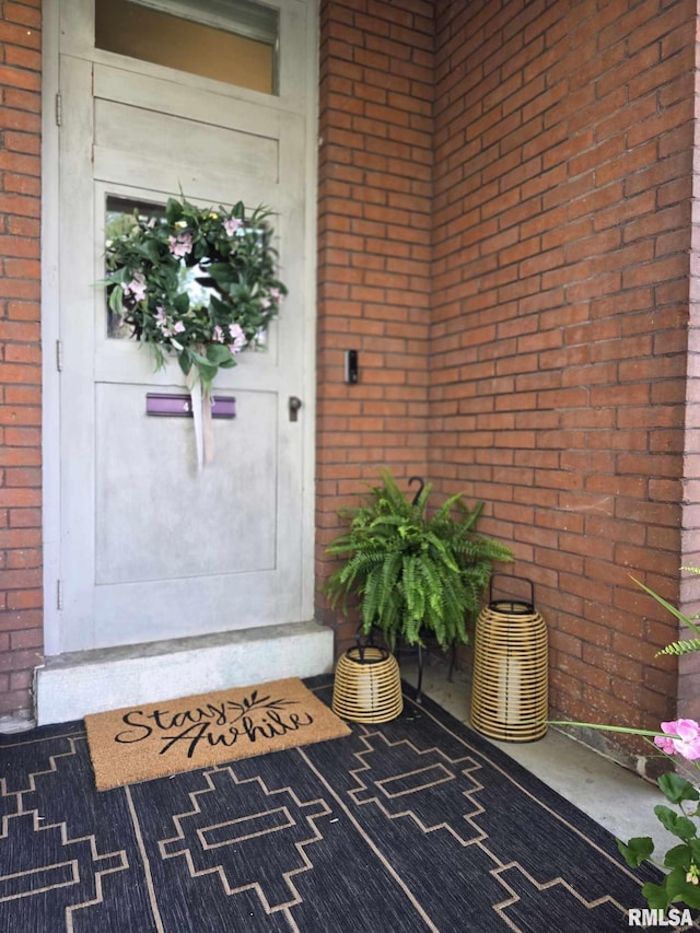 419 S 16th St, Quincy, IL 62301 - view of doorway to property
