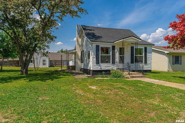 415 N Adams St, Lincoln, IL 62656 - photo 1