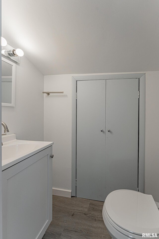 415 N Adams St, Lincoln, IL 62656 - photo 18