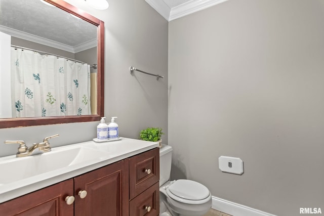 full bathroom featuring vanity, toilet, crown molding, and a shower with shower curtain
