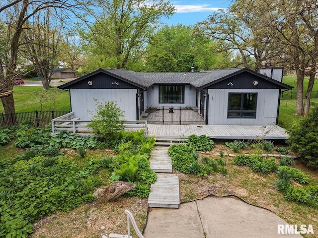 454 Brian Ln, Dawson, IL 62520 - view of front of home featuring a deck and fence