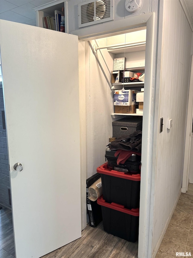 286 Kochs Ln, Meredosia, IL 62665 - view of storage room