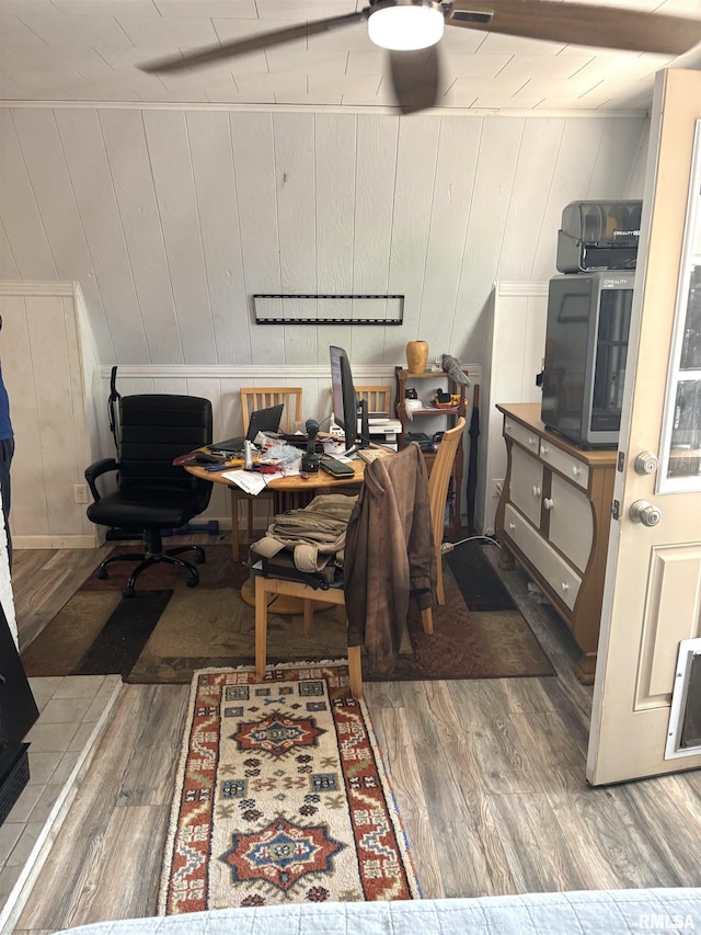 286 Kochs Ln, Meredosia, IL 62665 - office featuring wood finished floors and ceiling fan