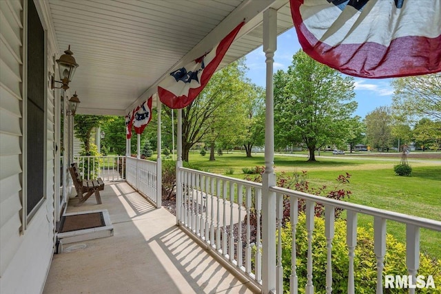 3300 Winch Rd, Springfield, IL 62707 - porch with a yard
