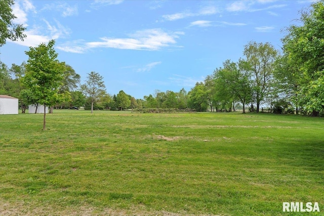 3300 Winch Rd, Springfield, IL 62707 - view of grassy yard