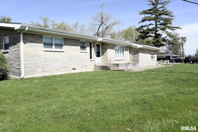 24 Parkway Dr, Sherman, IL 62684 - view of front of property with a front lawn