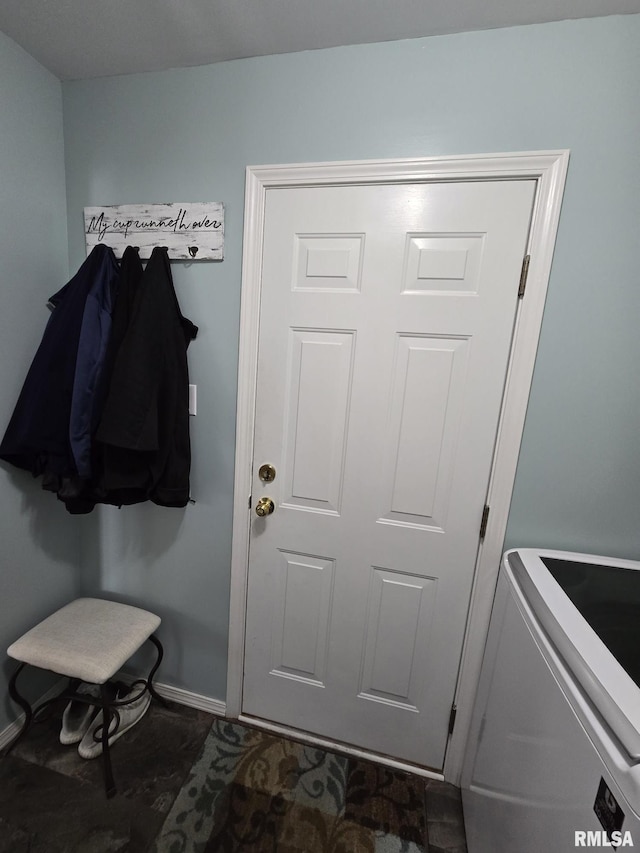 2704 Kings Pointe NE Unit 2704, Quincy, IL 62305 - mudroom featuring baseboards