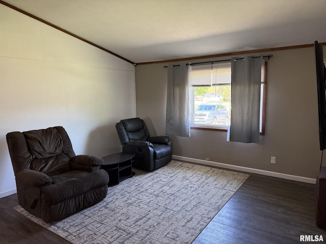 176 Lakeview Dr, Wataga, IL 61488 - sitting room with wood finished floors, crown molding, vaulted ceiling, and baseboards