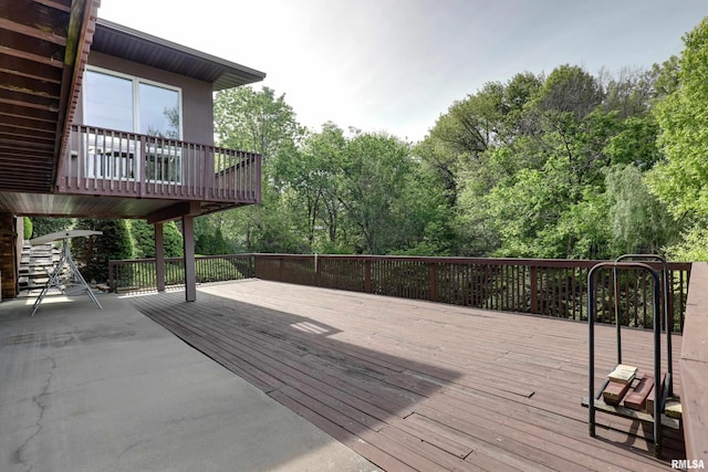 432 W Fairway Dr, Quincy, IL 62305 - view of deck