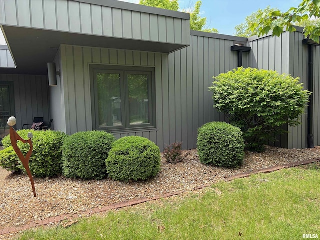 2201 W Washington St Unit 19, Springfield, IL 62702 - view of home's exterior