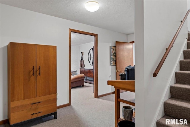 1405 Woods Farm Ln, Springfield, IL 62704 - corridor with carpet floors, stairway, a textured ceiling, and baseboards