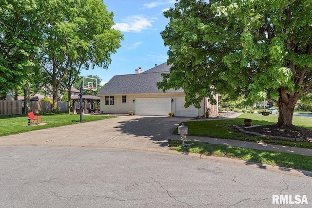 1405 Woods Farm Ln, Springfield, IL 62704 - view of front of house featuring driveway and an attached garage
