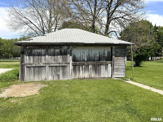 1309 E Main St, Galesburg, IL 61401 - view of outbuilding featuring an outdoor structure