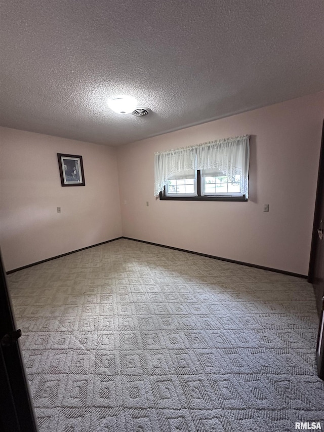 2840 Montague Dr, Galesburg, IL 61401 - photo 22