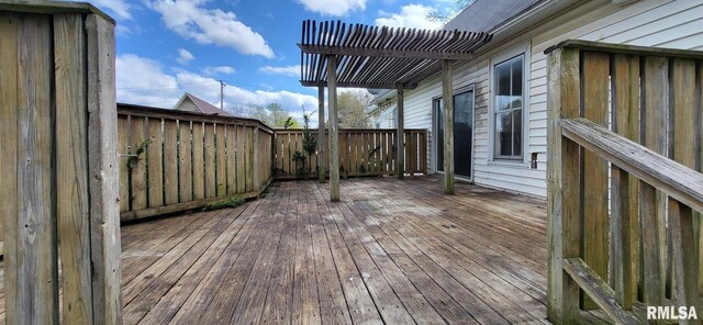 857 E Knox St, Galesburg, IL 61401 - deck featuring a pergola