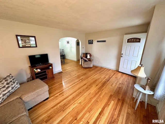 408 N Laurel Dr, Jacksonville, IL 62650 - photo 3