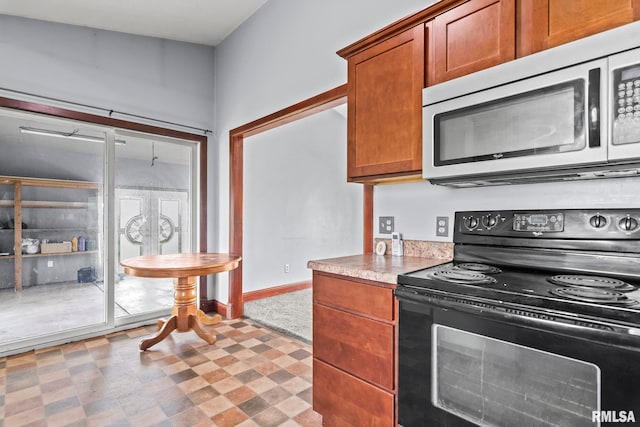 402 Carson St, Loami, IL 62661 - photo 12