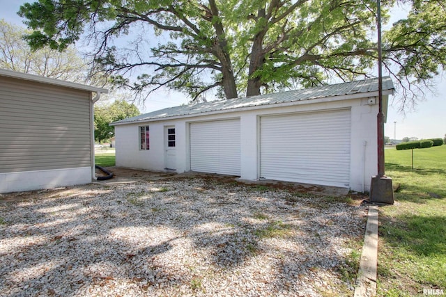 view of detached garage