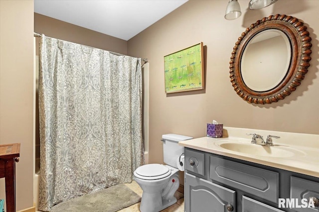 full bathroom featuring shower / bathtub combination with curtain, vanity, and toilet