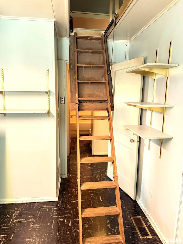 461 W Fremont St, Galesburg, IL 61401 - view of staircase
