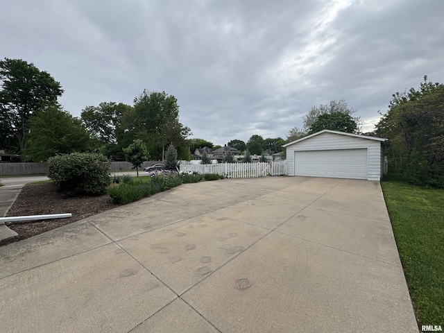 1216 N Cherry St, Galesburg, IL 61401 - photo 4
