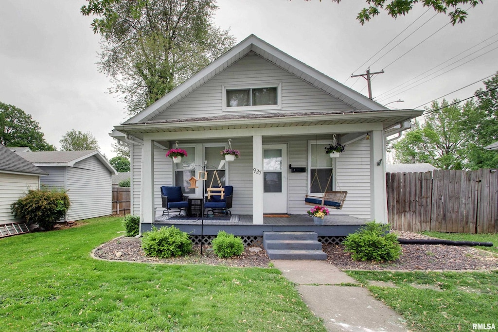 927 S 22nd St, Quincy, IL 62301 - view of front of house featuring covered porch