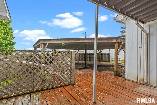 34831 Greenland Rd, Virden, IL 62690 - wooden deck featuring fence