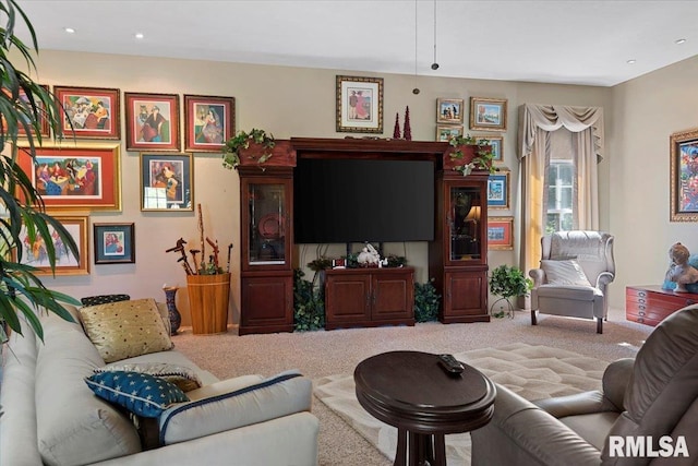 4 Nightingale Dr, Springfield, IL 62711 - carpeted living room with recessed lighting