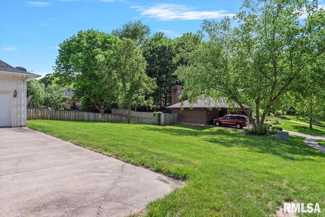 505 Clipper Rd, Springfield, IL 62704 - view of yard