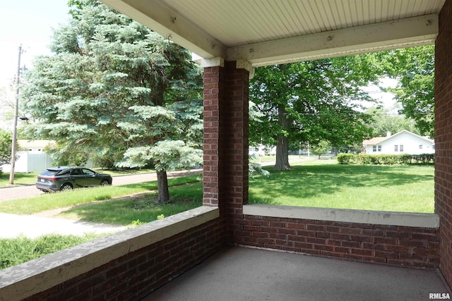 345 Division St, Galesburg, IL 61401 - view of patio / terrace