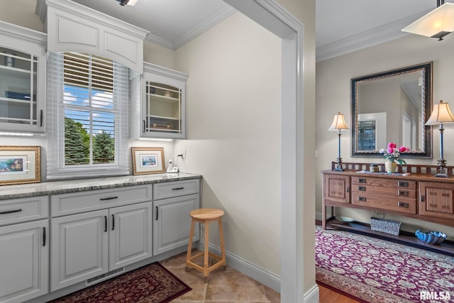 1625 Grace Ridge Rd, New Berlin, IL 62670 - bar with crown molding and baseboards