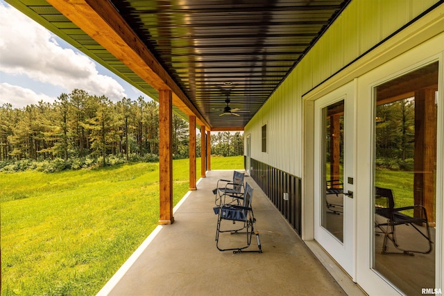 142 Oak Rd, Harrisburg, IL 62946 - view of patio featuring a forest view