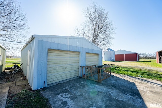 20040 Boulder Rd, Carlyle, IL 62231 - view of detached garage