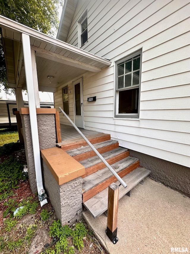 440 S Sandy St, Jacksonville, IL 62650 - photo 2