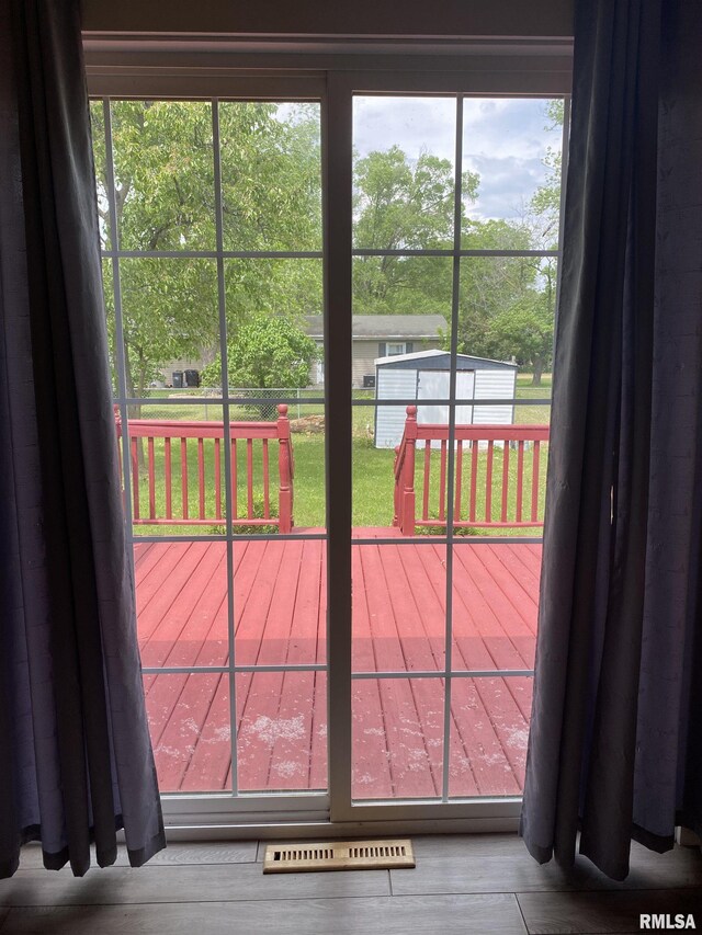 107 Locust Rd, Meredosia, IL 62665 - view of doorway to outside