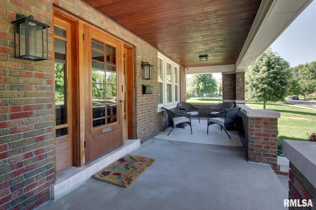 321 S 23rd St, Quincy, IL 62301 - view of porch
