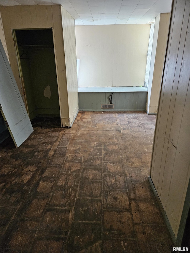 212 Chestnut St, Quincy, IL 62301 - hallway with brick floors