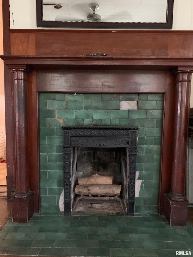 545 Bainbridge St, Barry, IL 62312 - detailed view of a tiled fireplace