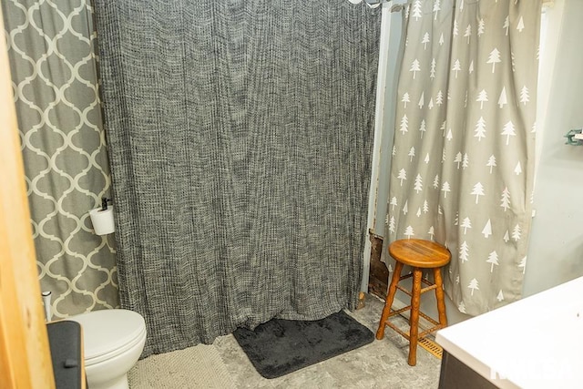 607 E 3rd St, Kinmundy, IL 62854 - bathroom with vanity and curtained shower