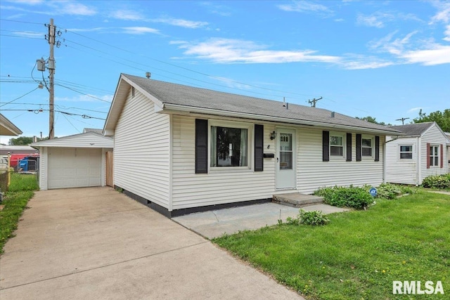 8 Melody Ln, Springfield, IL 62702 - view of front of property featuring a front yard, an outbuilding, a detached garage, and driveway