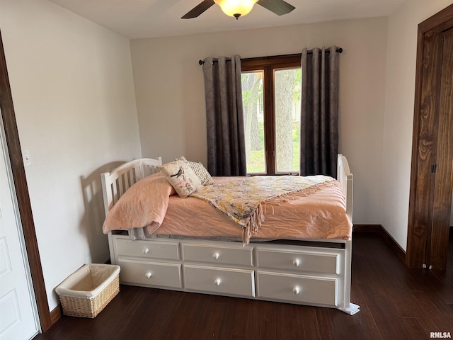 18382 N Quiver Beach Rd, Havana, IL 62644 - bedroom featuring baseboards, dark wood finished floors, and a ceiling fan