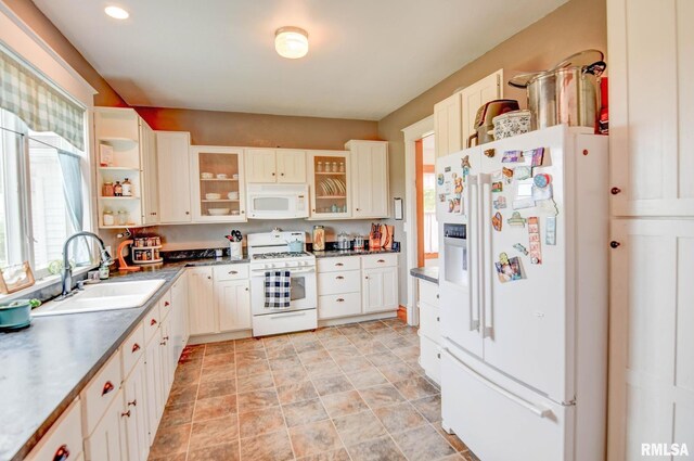 312 N Hedge St, Taylorville, IL 62568 - photo 21
