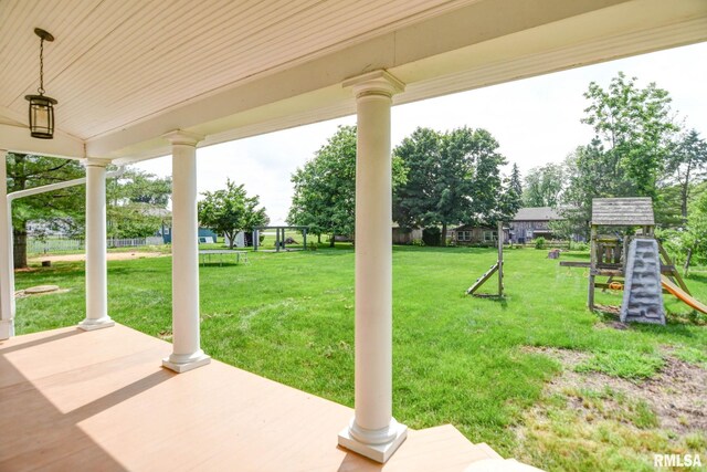 312 N Hedge St, Taylorville, IL 62568 - photo 7