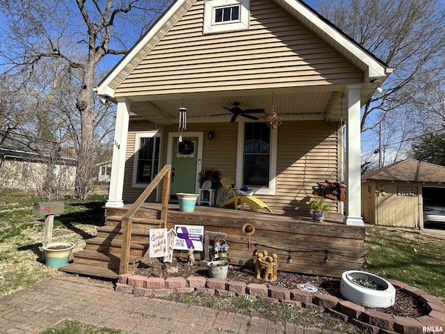 118 W Clark St, Havana, IL 62644 - view of front of home with a porch and a ceiling fan
