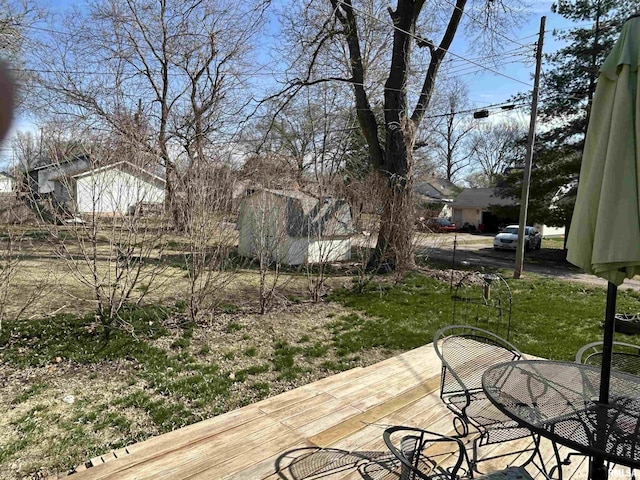 118 W Clark St, Havana, IL 62644 - view of wooden terrace