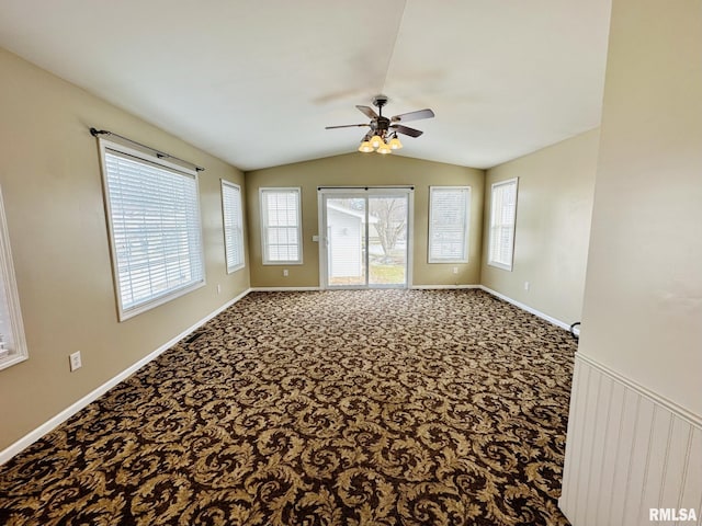 1595 N Kellogg St, Galesburg, IL 61401 - carpeted empty room featuring a ceiling fan and vaulted ceiling