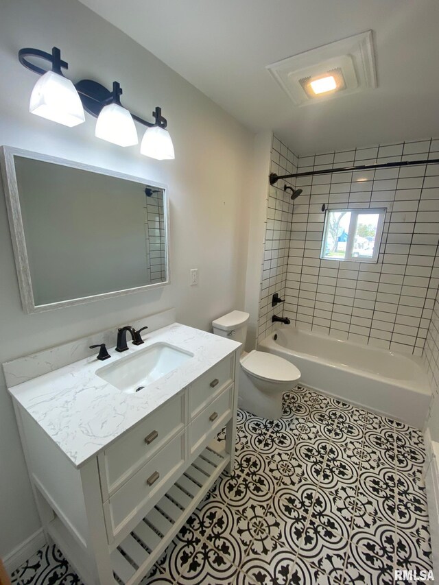 235 W Van Buren St, Greenview, IL 62642 - photo 28