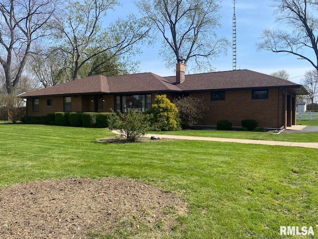 235 W Van Buren St, Greenview, IL 62642 - photo 60