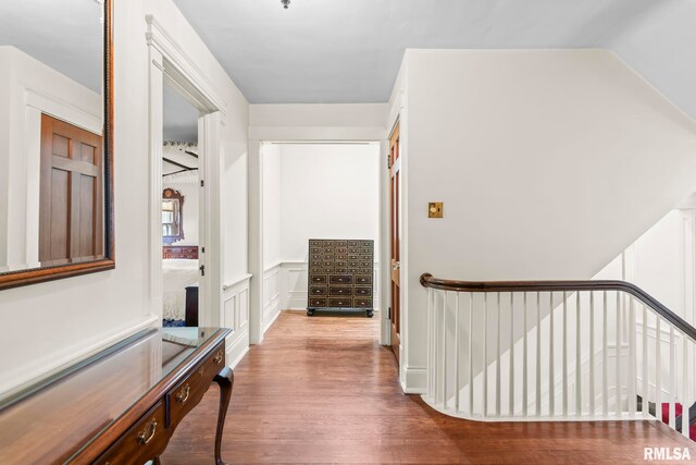 1044 Williams Blvd, Springfield, IL 62704 - hallway with wood finished floors and an upstairs landing